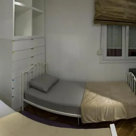 公寓 Luxe Flat With Private Garage,teracce