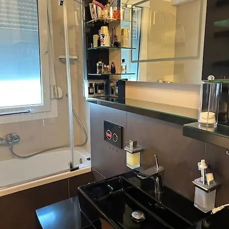 Luxe Flat With Private Garage,teracce * 斯普利特