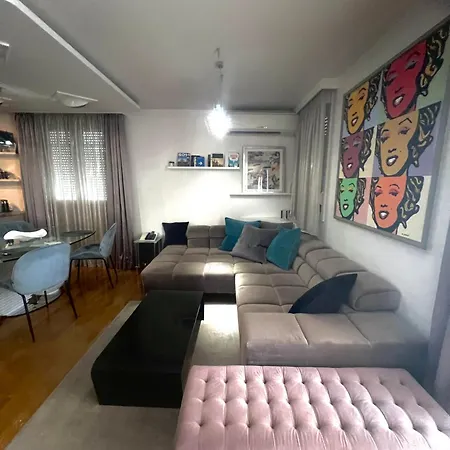 Luxe Flat With Private Garage,teracce * 斯普利特
